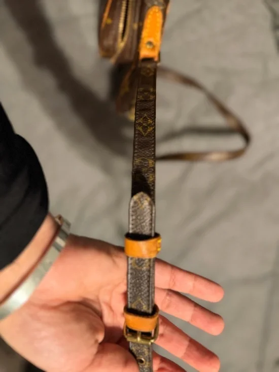 Louis Vuitton Monogram Mini Crossbody Bag (Vintage) unisex - Picture 14 of 16